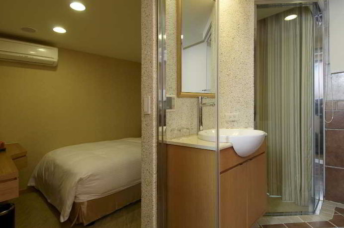 Imagen de la habitación del Hotel Color, Nuevo Taip&eacute;i. Foto 4