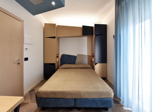 Imagen de la habitación del Hotel Color Rimini. Foto 2