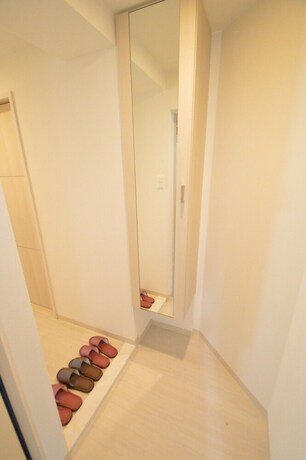 Imagen de los interiores del Hotel Color Tsuruhashi. Foto 31