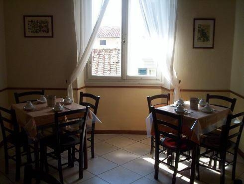 Imagen general del Hotel Colorado, Florencia. Foto 6