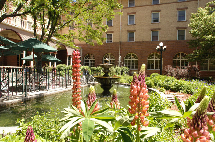 Imagen de los interiores del Hotel Colorado, Glenwood Springs. Foto 15
