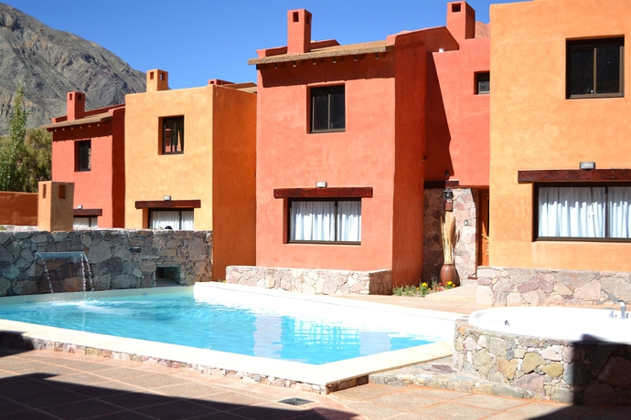 Imagen de la piscina del Hotel Colores De Purmamarca. Foto 16