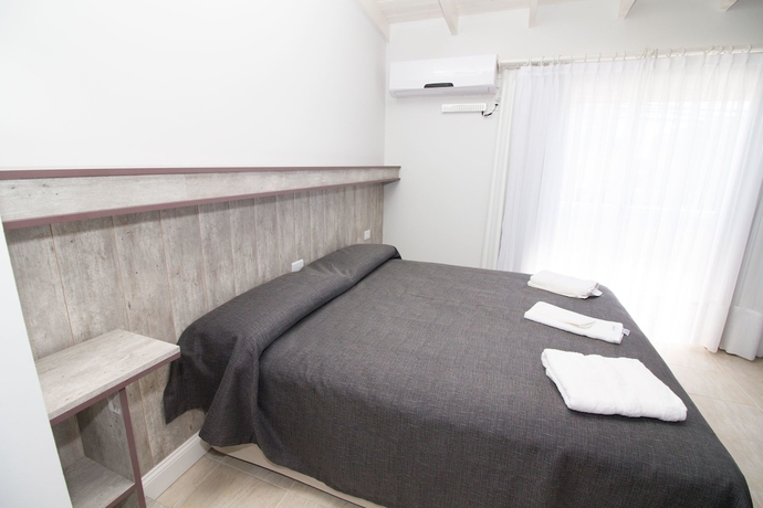 Imagen de la habitación del Hotel Colores Rio Cuarto. Foto 14