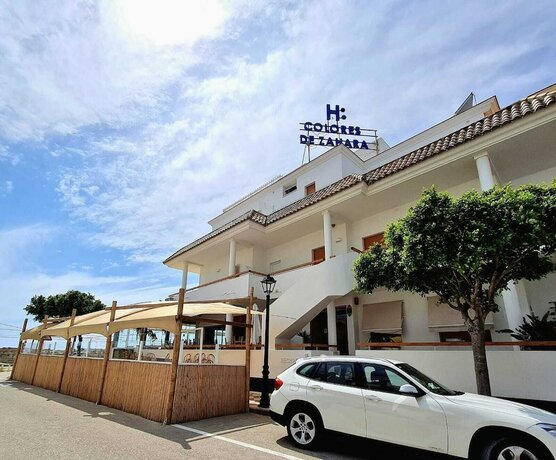 Imagen general del Hotel Colores de Zahara. Foto 10