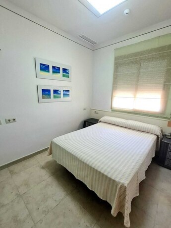 Imagen de la habitación del Hotel Colores de Zahara. Foto 11