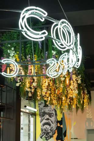 Imagen de los interiores del Hotel Colors Athens. Foto 19