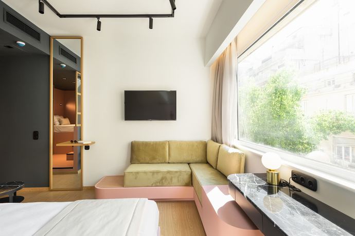 Imagen de la habitación del Hotel Colors Athens. Foto 10