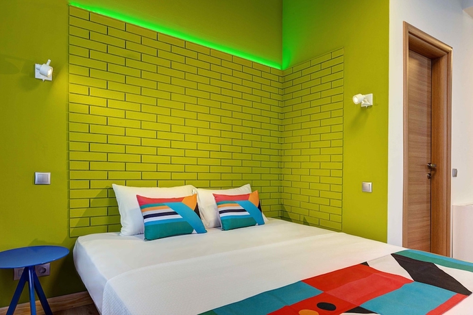 Imagen de la habitación del Hotel Colors Central Ladadika. Foto 6