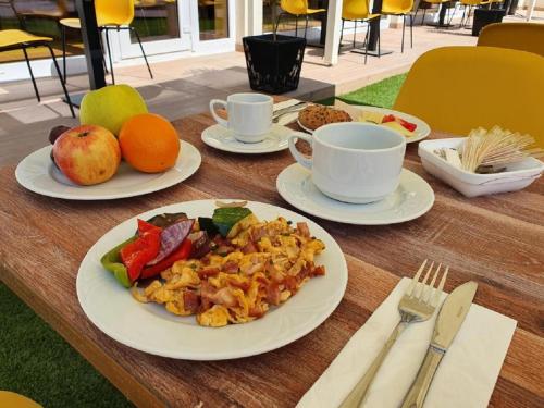 Imagen general del Hotel Colors Holiday. Foto 12