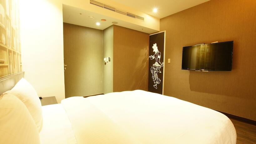 Imagen de la habitación del Hotel Colors Infinity Inn. Foto 11
