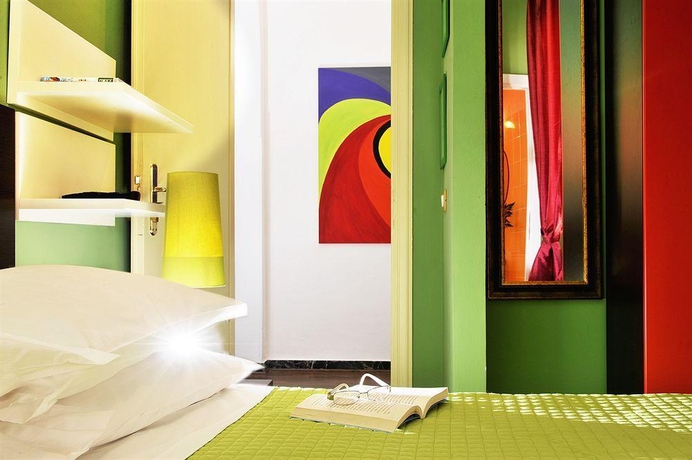 Imagen general del Hotel Colors, Roma. Foto 3
