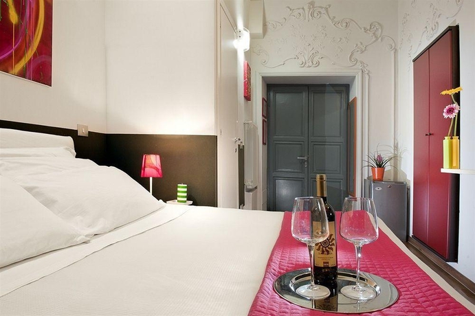 Imagen general del Hotel Colors, Roma. Foto 5