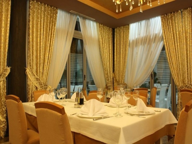 Imagen general del Hotel Colosseo, Shkoder. Foto 2