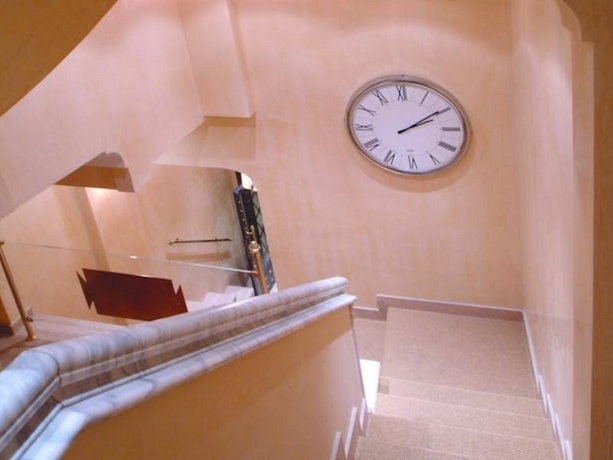 Imagen general del Hotel Colosseo Studio Suites. Foto 4