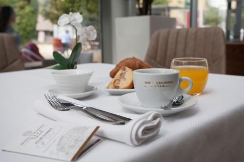 Imagen general del Hotel Colosseo Tirana. Foto 4