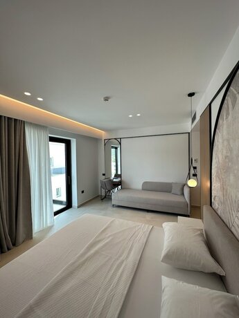 Imagen general del Hotel Colosseum, Ksamil. Foto 7