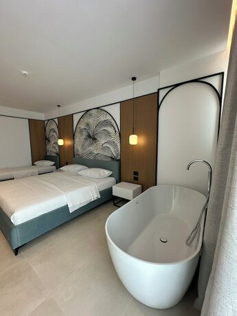 Imagen de la habitación del Hotel Colosseum, Ksamil. Foto 16