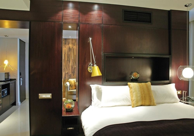 Imagen de los exteriores del Hotel Colosseum Luxury. Foto 13