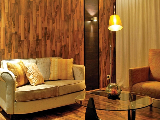 Imagen de la habitación del Hotel Colosseum Luxury. Foto 12