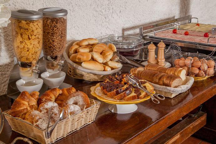 Imagen del bar/restaurante del Hotel Colosseum, Roma. Foto 4