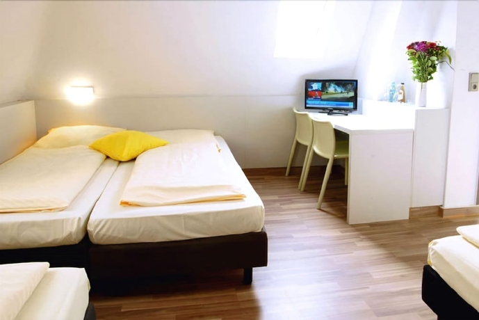 Imagen de la habitación del Hotel Colour, Frankfurt. Foto 7