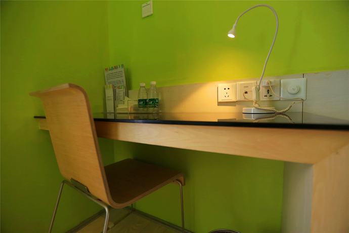 Imagen de la habitación del Hotel Colour Inn Shenzhen Shekou Branch. Foto 8