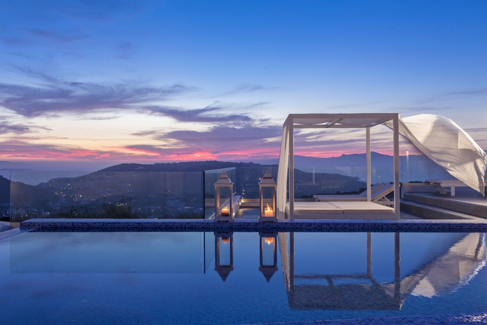 Imagen de la piscina del Hotel Colours Of Mykonos. Foto 14