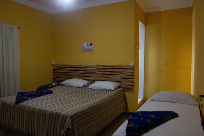 Imagen de la habitación del Hotel Colt. Foto 3