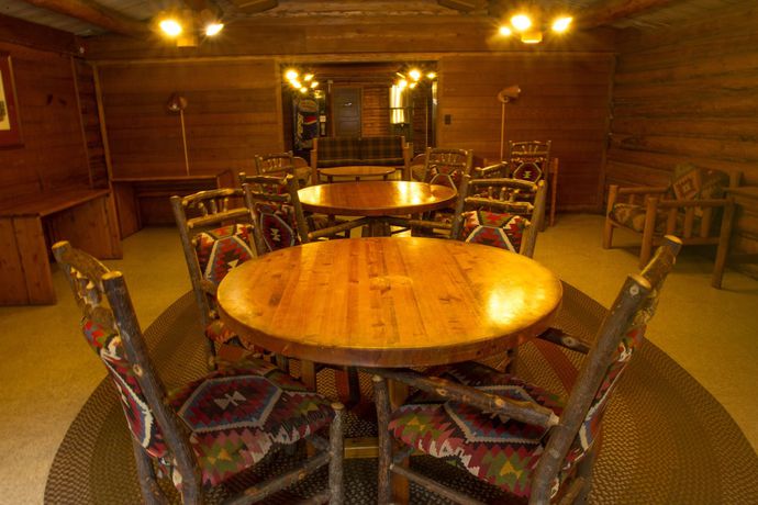 Imagen del bar/restaurante del Hotel Colter Bay Village. Foto 6