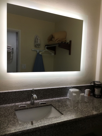 Imagen de la habitación del Hotel Colton Inn, Colton. Foto 8
