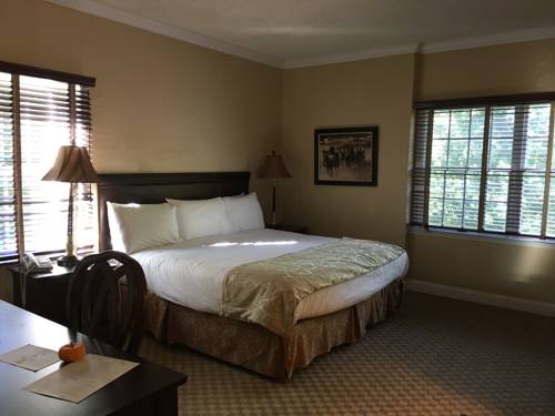 Imagen de la habitación del Hotel Colts Neck Inn. Foto 10
