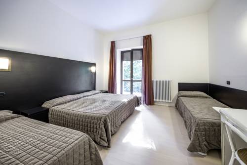 Imagen de la habitación del Hotel Colucci. Foto 10