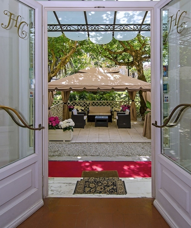 Imagen de los interiores del Hotel Coluccini. Foto 14