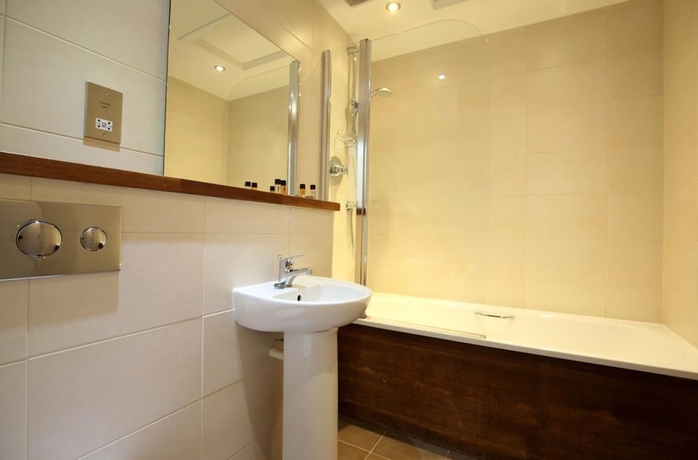 Imagen de la habitación del Hotel Columba. Foto 7