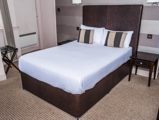 Imagen de la habitación del Hotel Columba. Foto 10