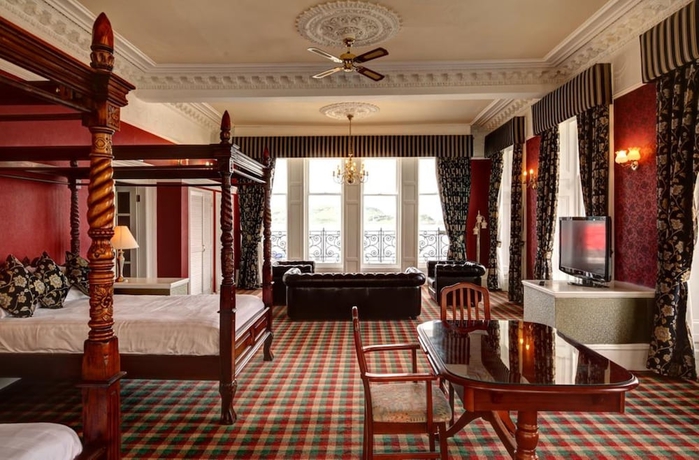 Imagen de la habitación del Hotel Columba. Foto 18