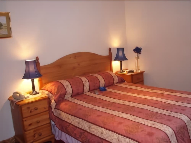 Imagen de la habitación del Hotel Columba House and Garden Restaurant. Foto 6