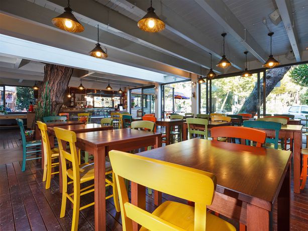 Imagen de los interiores del Hotel Columbia, Marina Romea. Foto 15