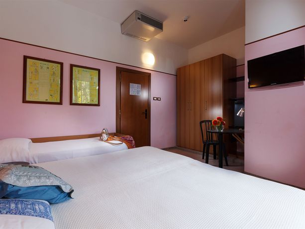 Imagen de la habitación del Hotel Columbia, Marina Romea. Foto 11