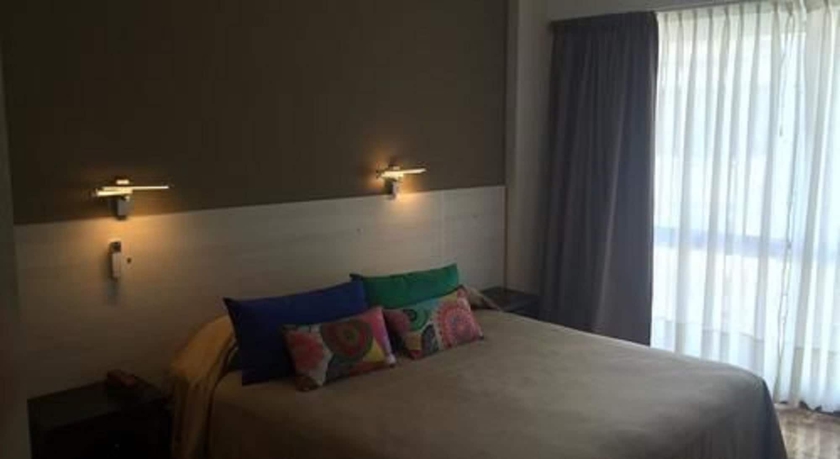 Imagen de la habitación del Hotel Columbia Palace. Foto 9