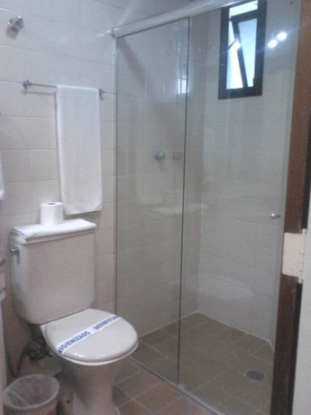 Imagen de la habitación del Hotel Columbia Residence. Foto 7