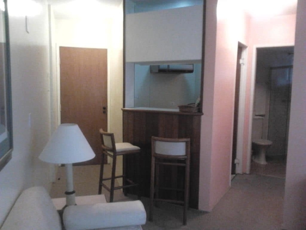 Imagen de los interiores del Hotel Columbia Residence. Foto 15