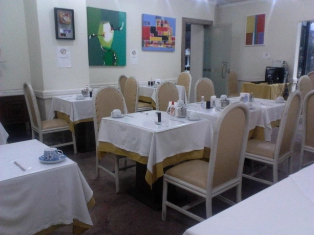 Imagen del bar/restaurante del Hotel Columbia Residence. Foto 3