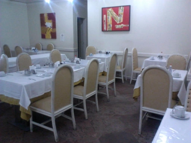 Imagen del bar/restaurante del Hotel Columbia Residence. Foto 4