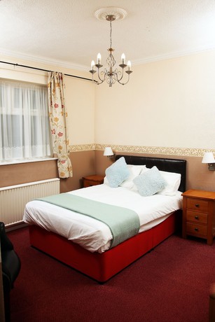 Imagen de la habitación del Hotel Columbia and Restaurant. Foto 4