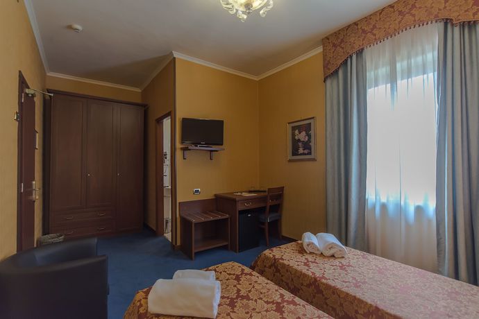 Imagen de la habitación del Hotel Columbus, Bolsena. Foto 2