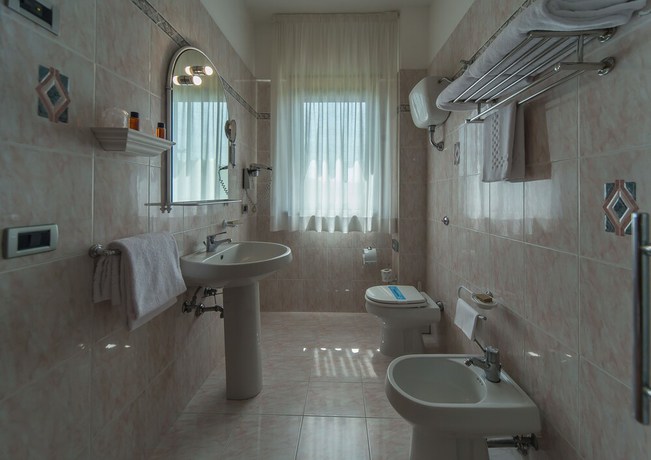 Imagen de la habitación del Hotel Columbus, Bolsena. Foto 7