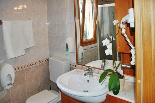 Imagen de la habitación del Hotel Columbus Dependance. Foto 10