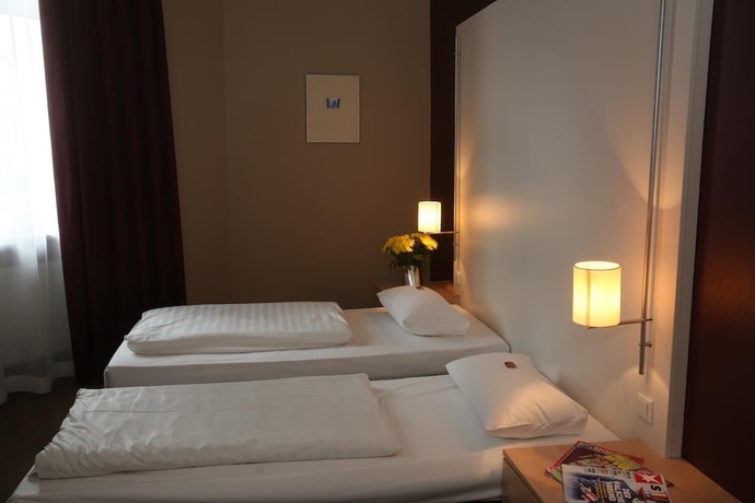 Imagen de la habitación del Hotel Columbus, Frankfurt. Foto 8