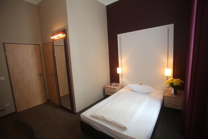 Imagen de la habitación del Hotel Columbus, Frankfurt. Foto 10